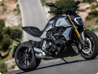 Ducati XDIAVEL S-73
